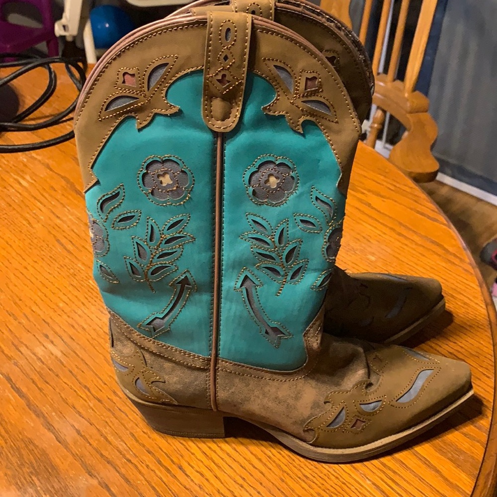 Laredo Cowgirl Boots